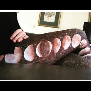 Poprageous Blood Moon Active Leggings